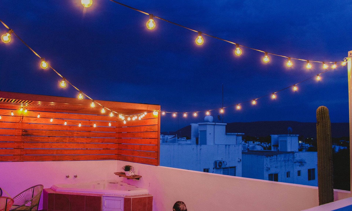 Jojutla House | House in Teques Rooftop & private Jacuzzi