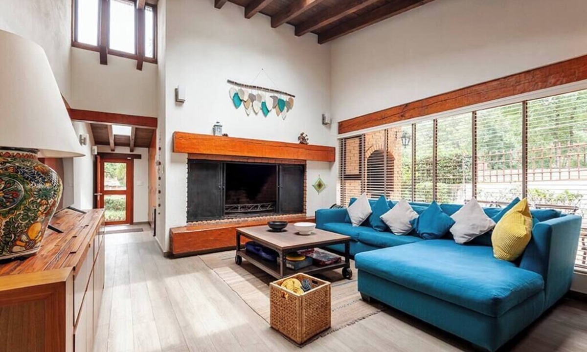Valle de Bravo House | Incredible Property with Huge Garden and Pool!