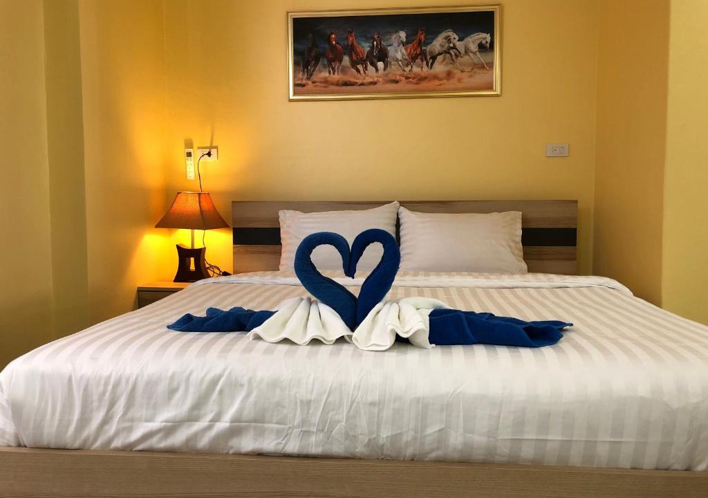 Patong Apartment | Indulgence@Patonng beach (6)