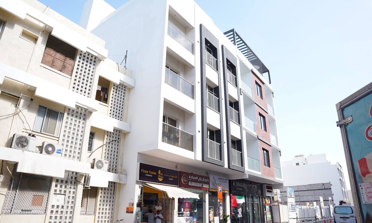 Al Quoz Apartment | IZA 1 Rose 201