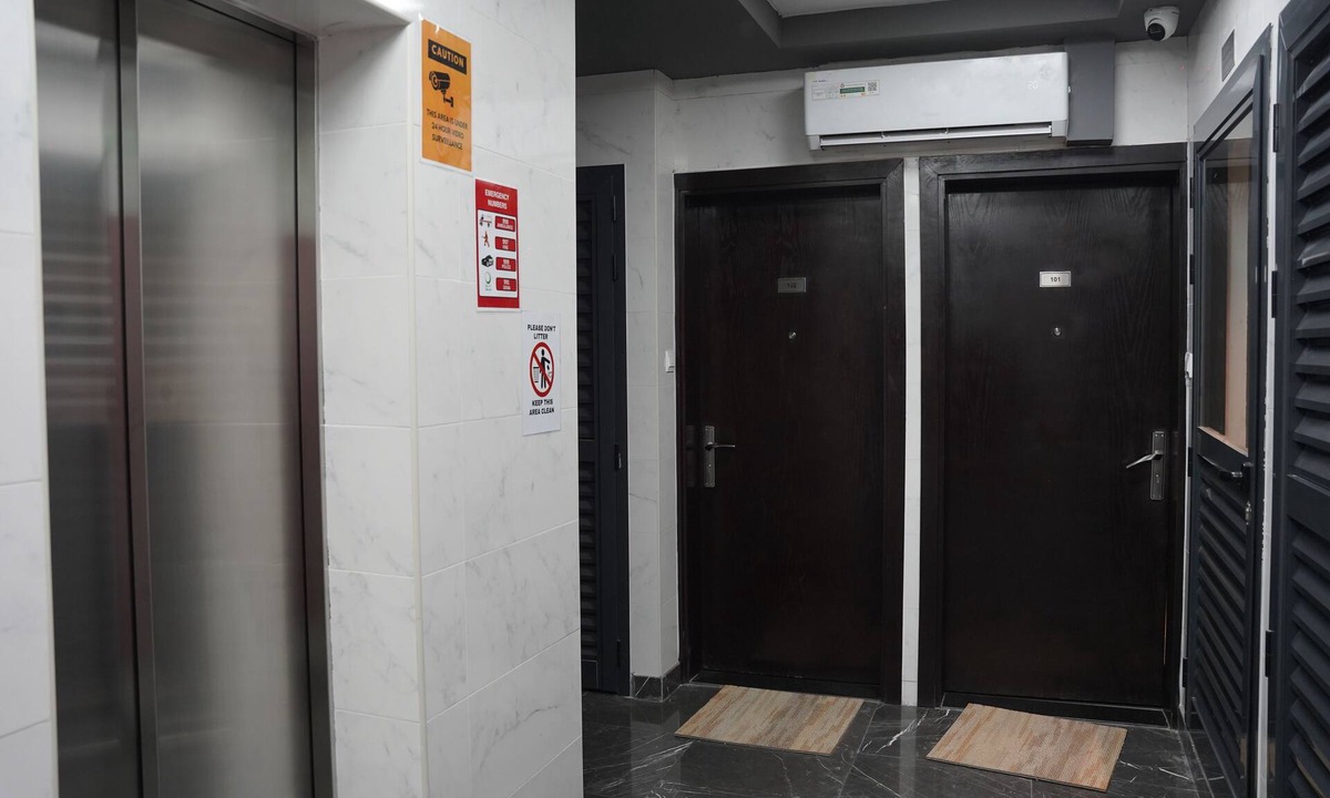 Al Quoz Apartment | IZA 1 Rose 302