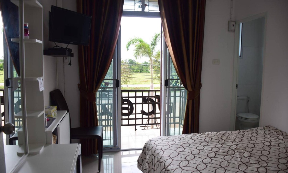 Phunphin House | JC Guesthouse