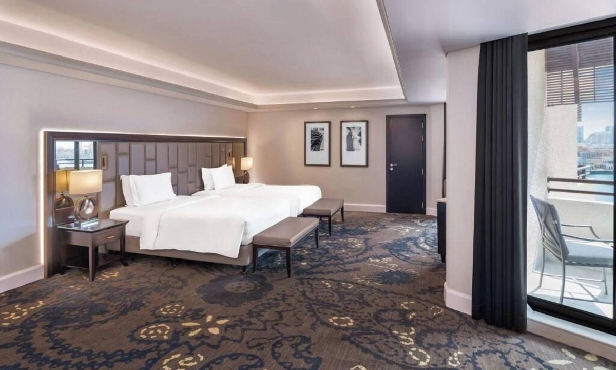 Al Rigga House | Junior Suite Near China Club By Luxury Bookings