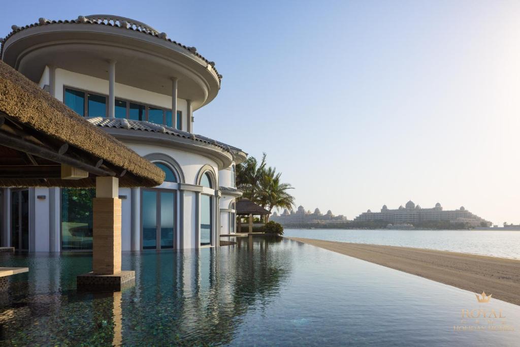 Palm Jumeirah Villa | K Frond Villa - The Epitome of Luxury on the Palm - The Royal Game