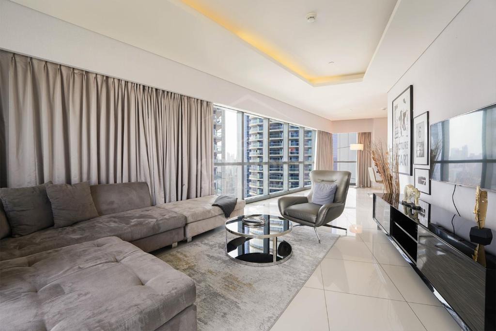 Business Bay Apartment | KeyHost - Luxury 2 BR Apt in Paramount Towers by Damac- K3810