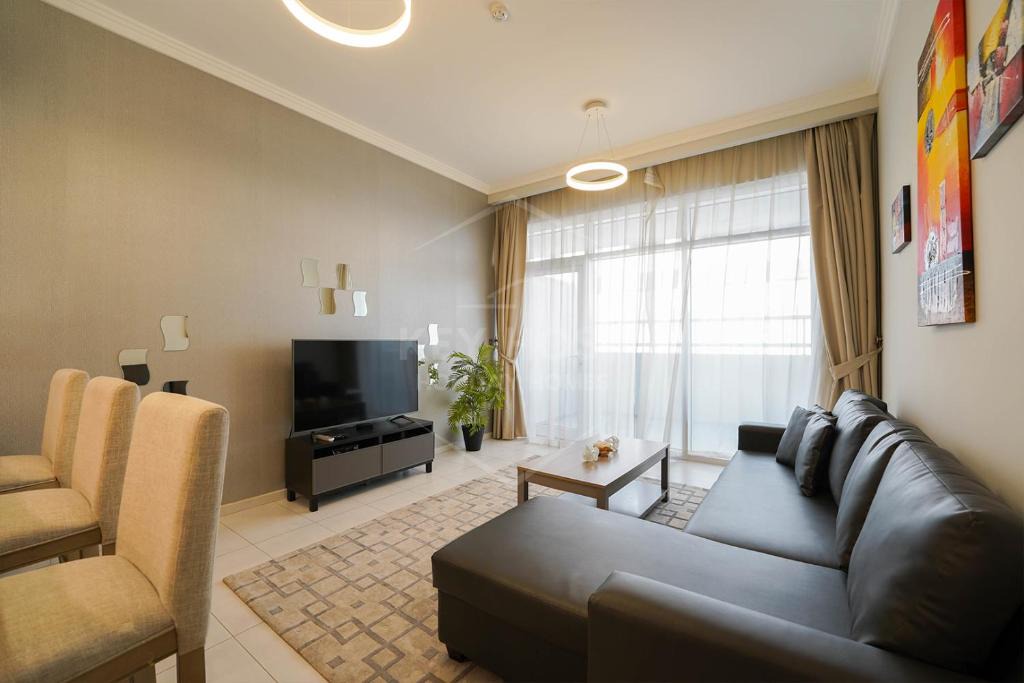 Jumeirah Village Circle Apartment | KeyHost - Regent Court JVC - KG30