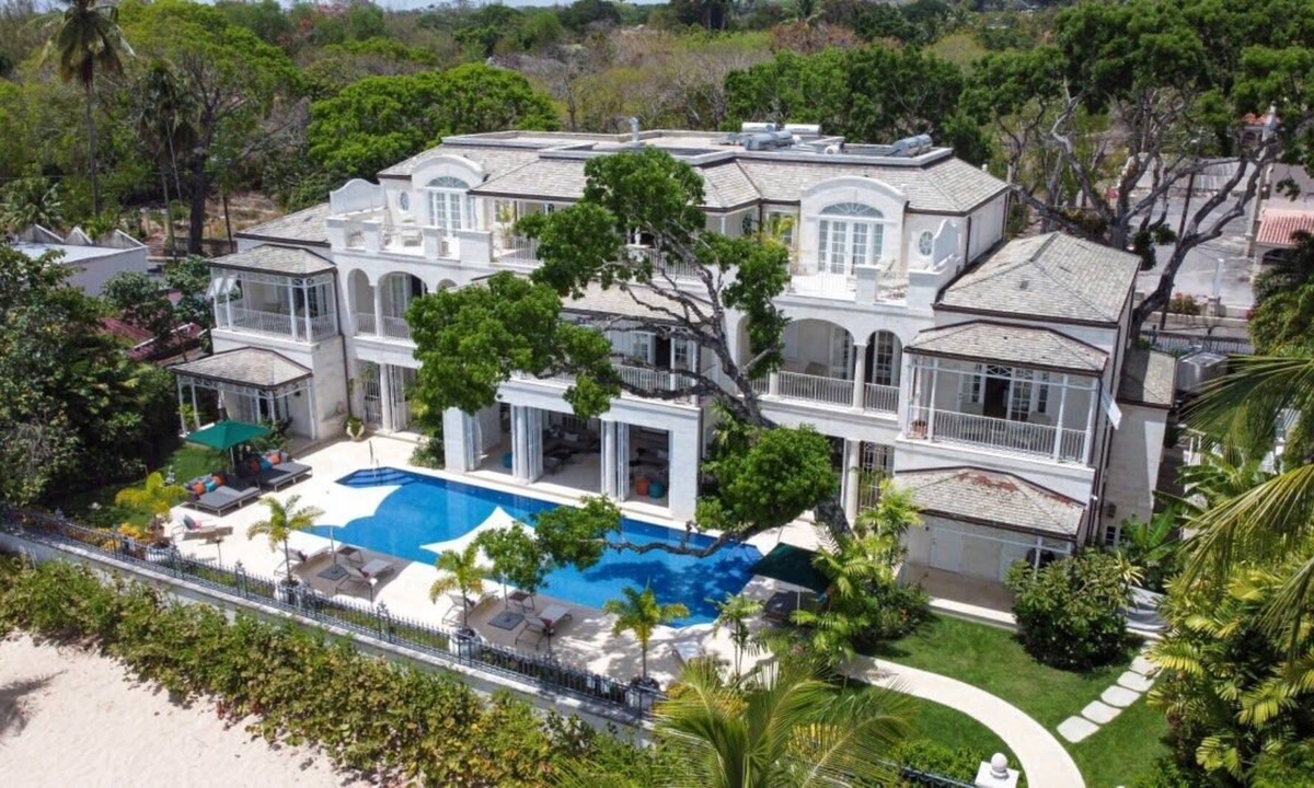 Old Trees Bay Villa | Kiko (8 Bed) Summary: