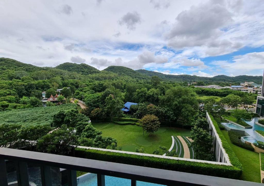 Tha Thaewawong Apartment | Knights Bridge Ocean Siracha