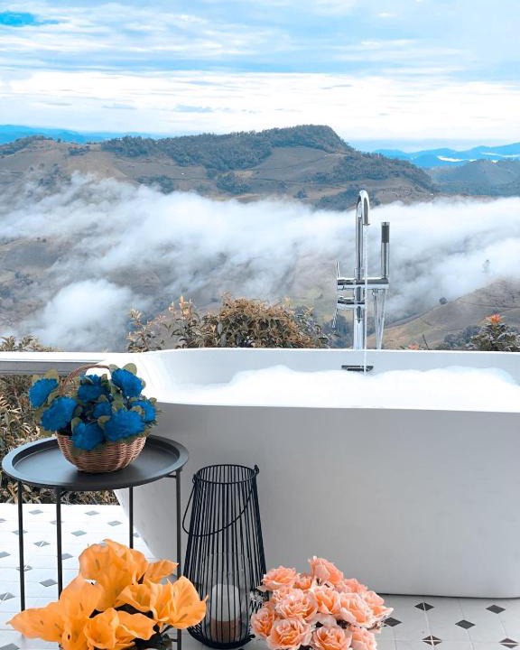 Mae Suai Bed & Breakfast | La Montagne Doi Chang