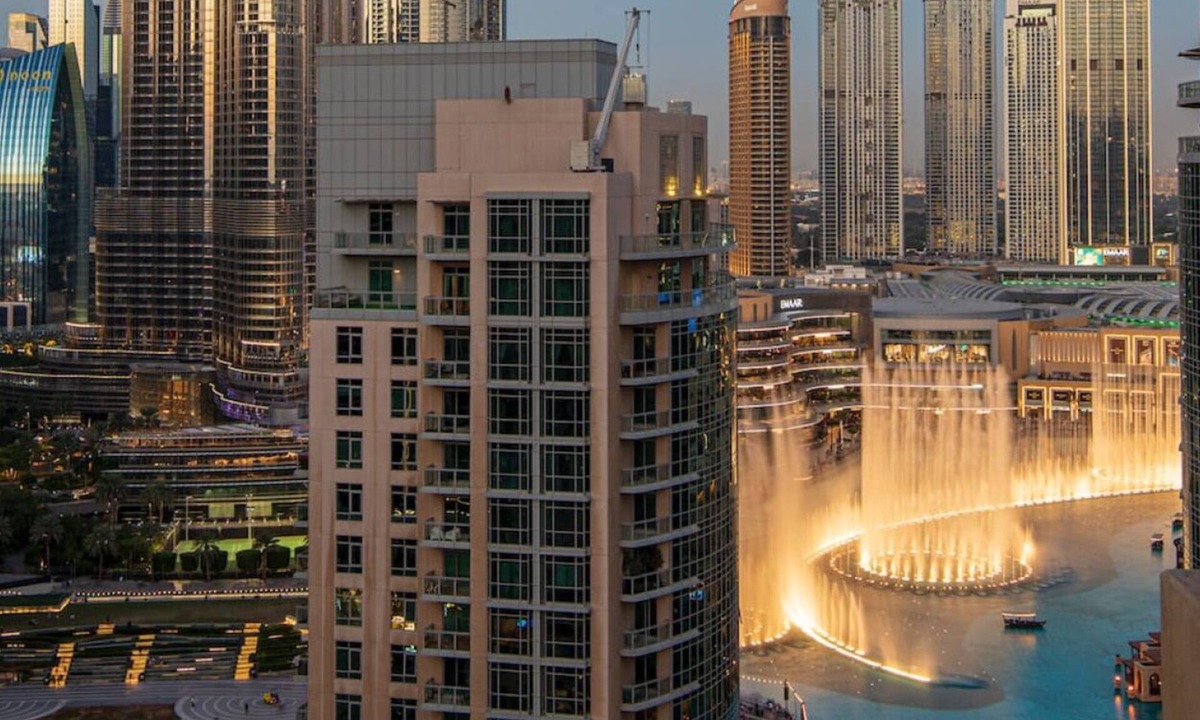 Class Burj Khalifa Fountain | Downtown Dubai