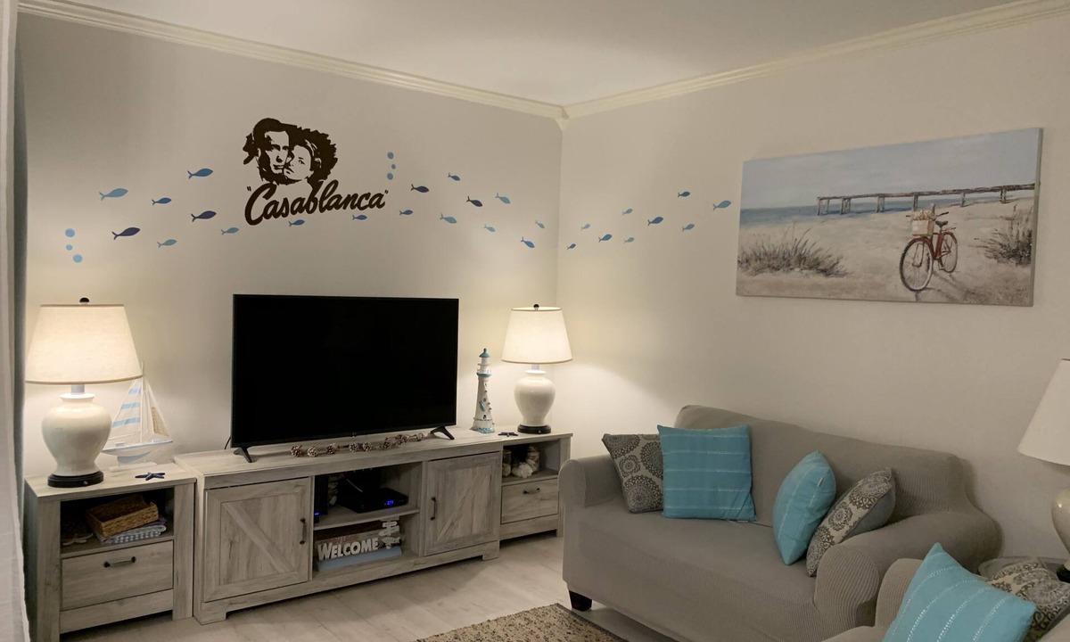 Clearwater Condo | Luxury and charming 2Bdrm condo, minutes from beautiful Clearwater beach!