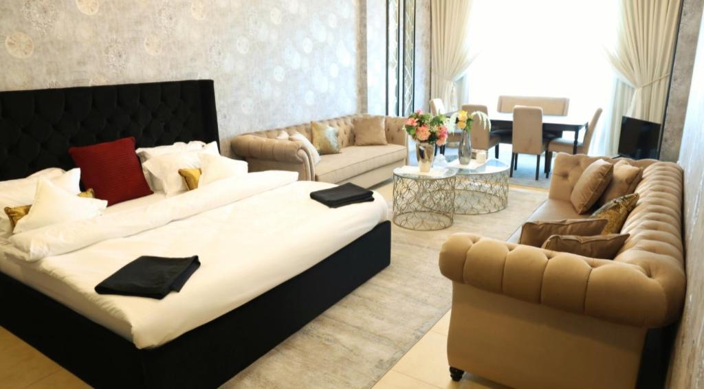 Jumeira 1 Apartment | Luxury Apartment by oima leasing property
