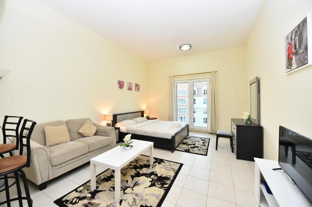 Discovery Gardens Apartment | Luxury Escapes - Budget Studio with Garden Views near Metro - MED64 DG