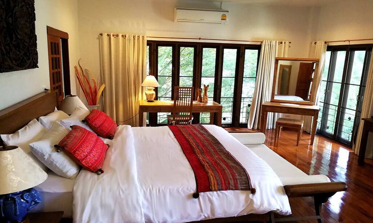 Choeng Doi House | Luxury Jacuzzi suite w/1BR, 2BA & fully equipped kitchen