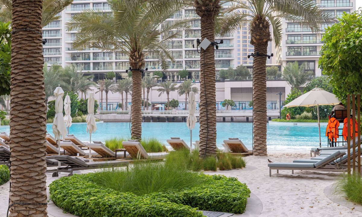 Discovery Gardens Apartment | Maison Privee - Creekside Elegance w/Canal Vws at Creek Beach