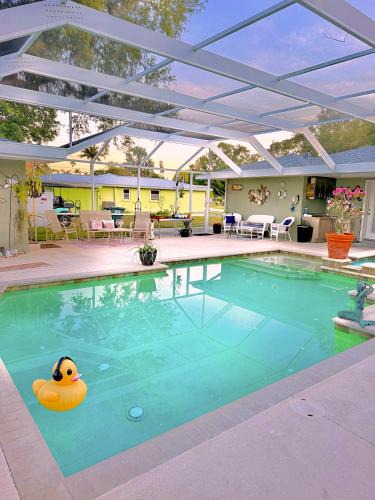 Bradenton Apartment | Manatee River Bungalow