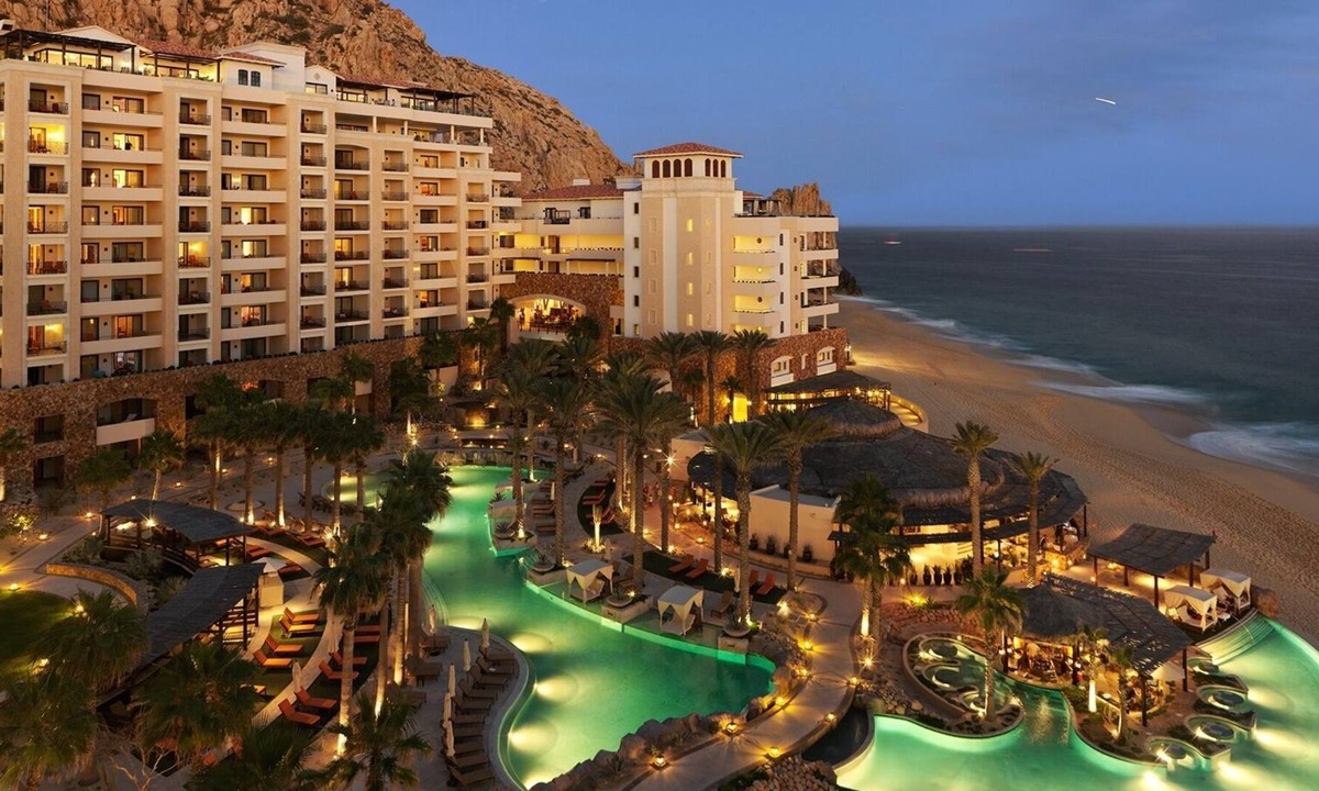 Cabo San Lucas Resort | Master Suite with Studio lock-off. 2 rooms connected by door. Sleeps 8.