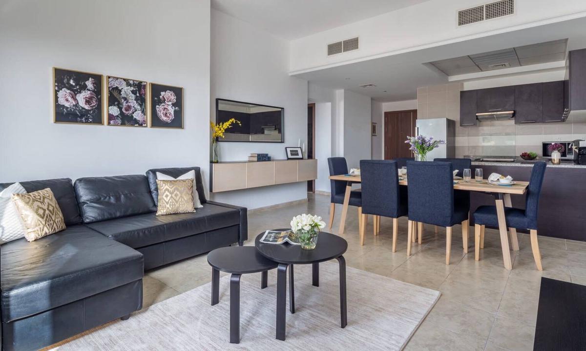 Dubai | Jumeirah Village