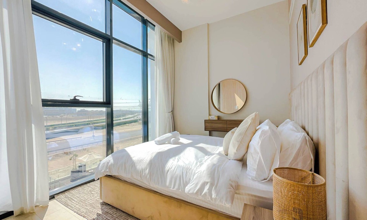 Dubai Apartment | Modern Comforts 1-Bedroom Retreat in Meydan