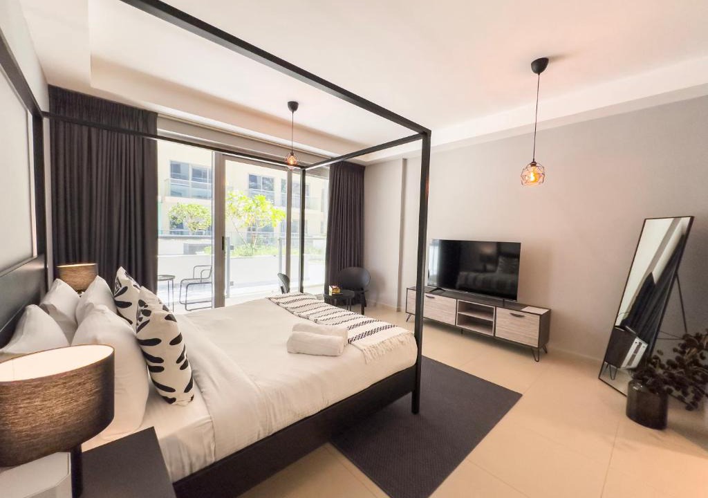 Ras Al Khaimah Apartment | Modern Studio Apartment with Balcony