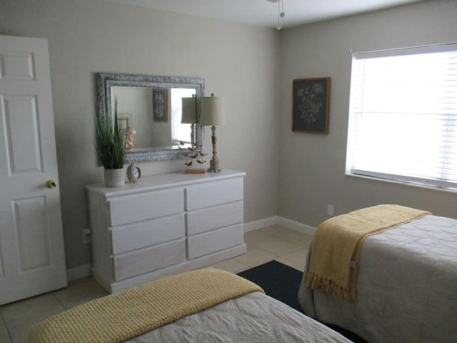 Naples Park Apartment | Naples Park