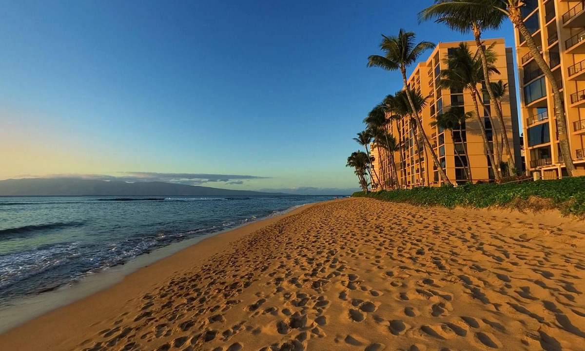 Honokowai Hotel | Oceanfront Suite w/Floor to Ceiling Windows, Lanai, Free WiFi & Free Parking