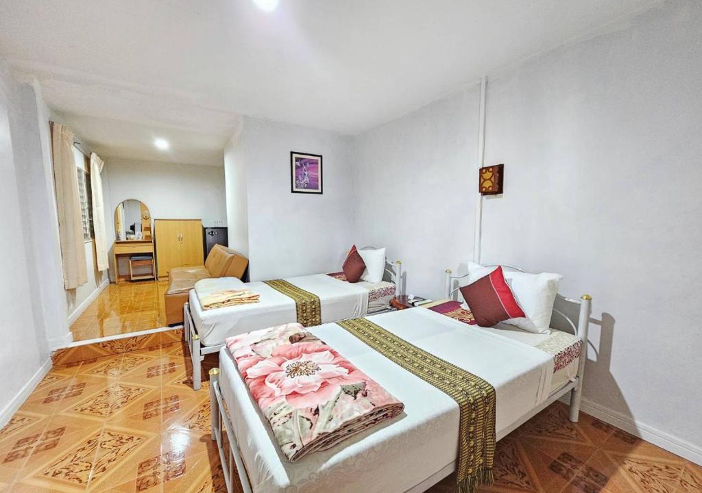 Nang Rong Hostel | P.California Inter Hostel
