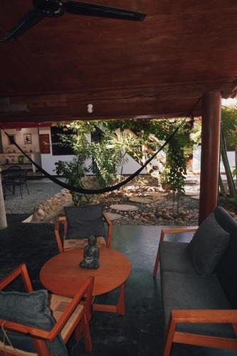 Brisas de Zicatela Villa | Pacific Buddha