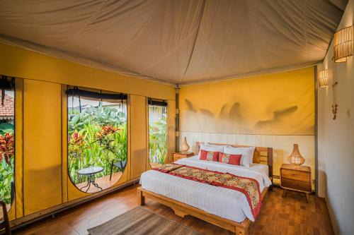 Munggu House | Paddy's Glamping by Manara