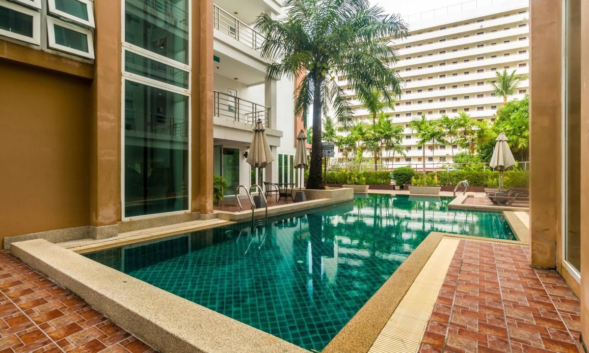 Patong Apartment | Patong apartment walk to beach HLC501