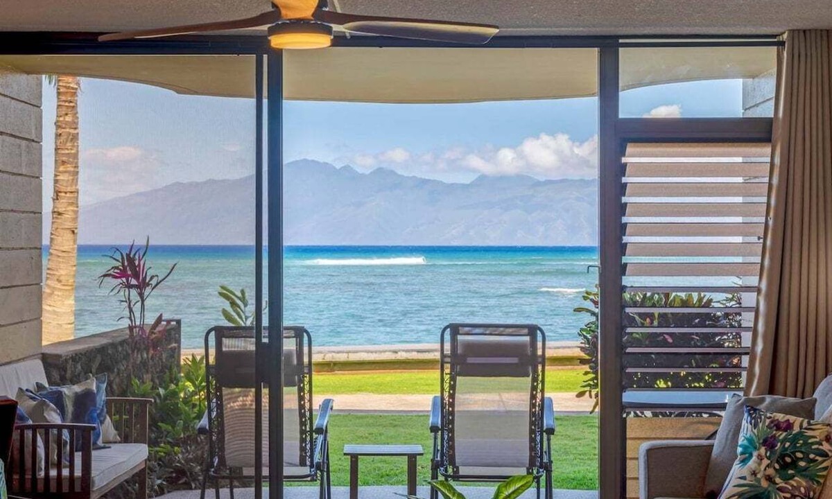 Kahana Condo | Perch - Seaside Serenity: Oceanfront 1BR Suite