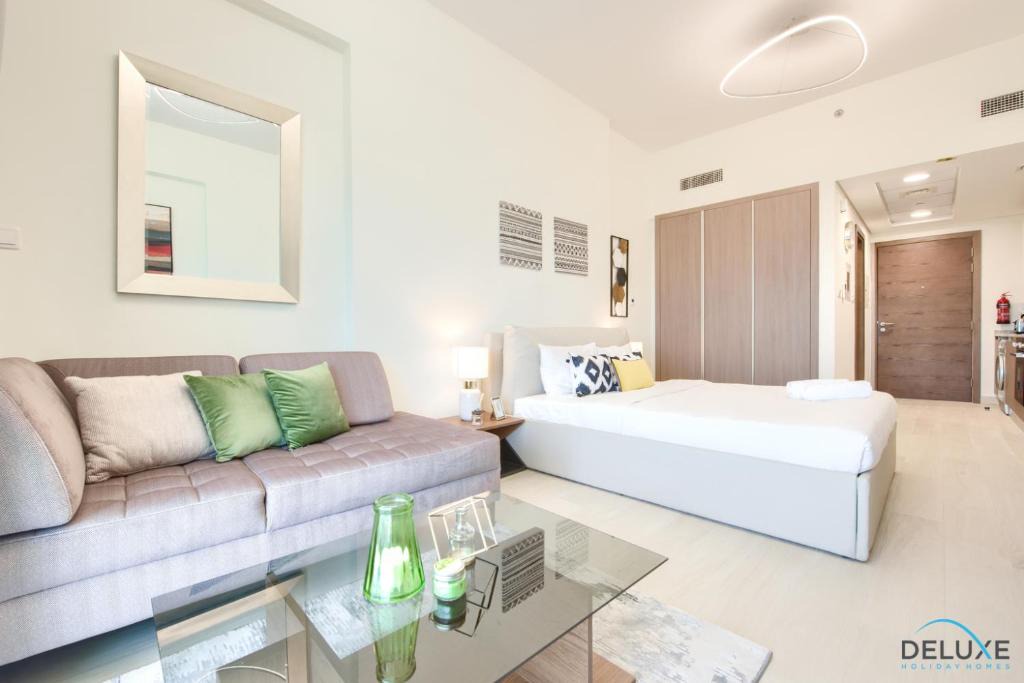 Jadaf Apartment | Perfect Studio Getaway Next to the Iconic Creek Harbour, Azizi Aliyah, Al Jaddaf, by Deluxe Holiday Homes