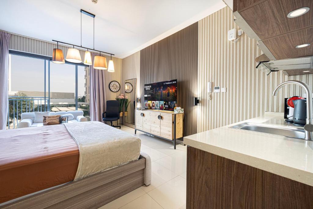 Sharjah Apartment | Poolview Studio شقة at Al Zahia - Sunset Escape
