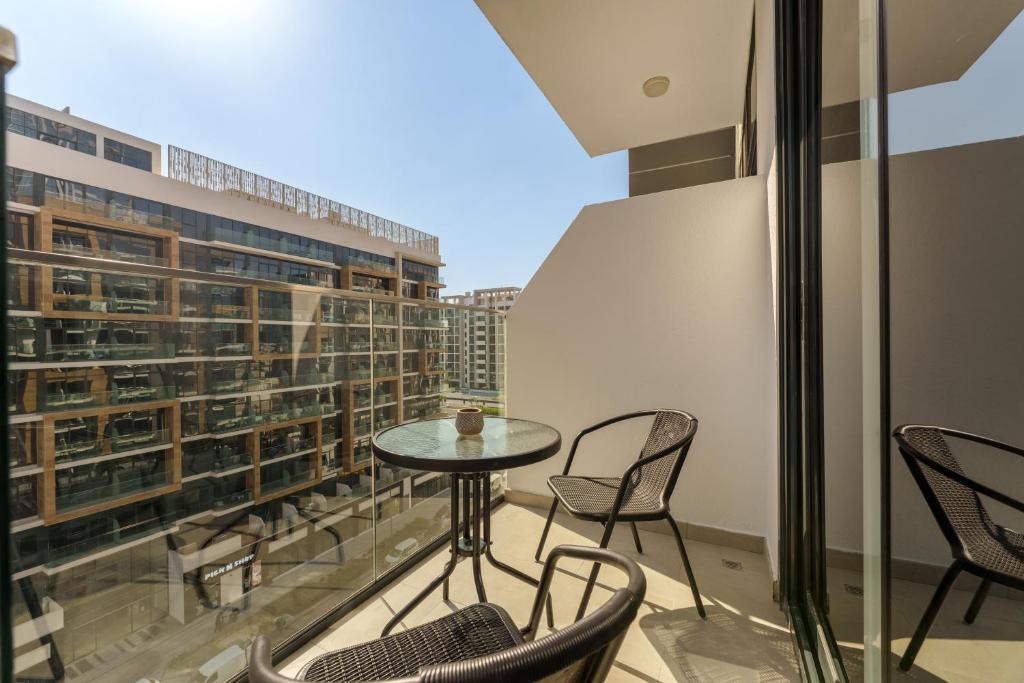 Nad Al Sheba Apartment | Premium Studio in Azizi Riviera