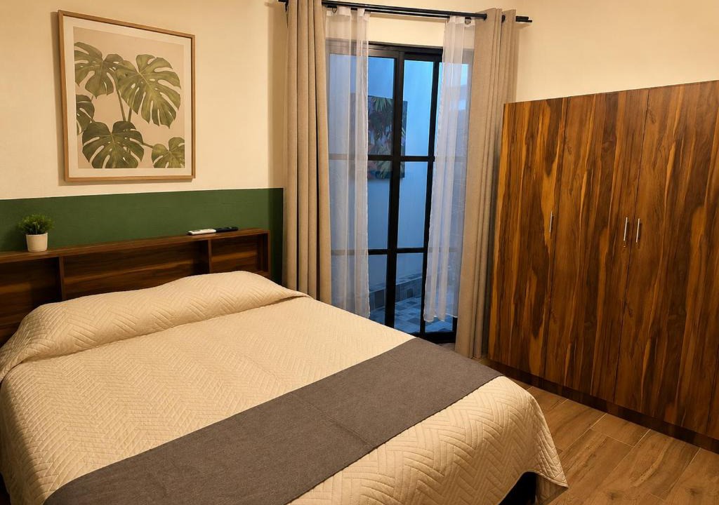 Monterrey Centro Hotel | Privada Guadalupe