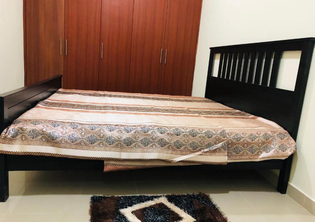 Al Quoz House | Private Bedroom with Burj Khalifa View