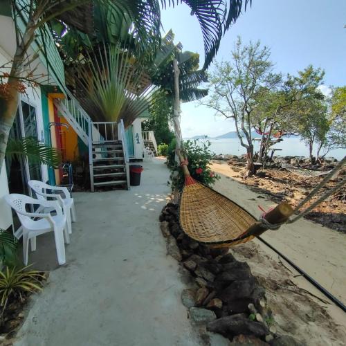 Ko Chang House | Rasta view Bangalows