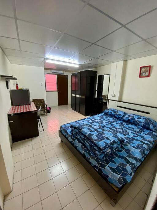 Bang Phlat Apartment | Ratanawong Place 553
