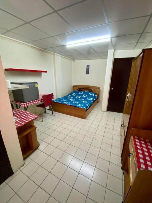 Bang Phlat Apartment | Ratanawong Place 559
