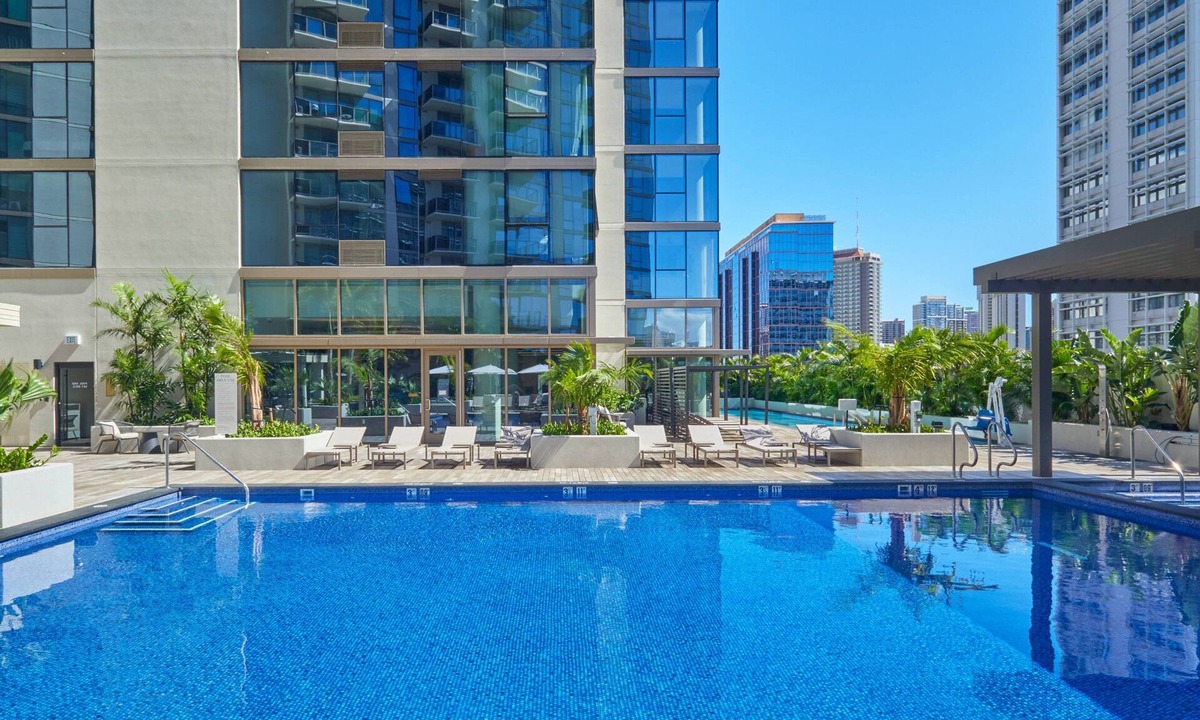 Ala Moana Hotel | Renaissance Honolulu Hotel & Spa