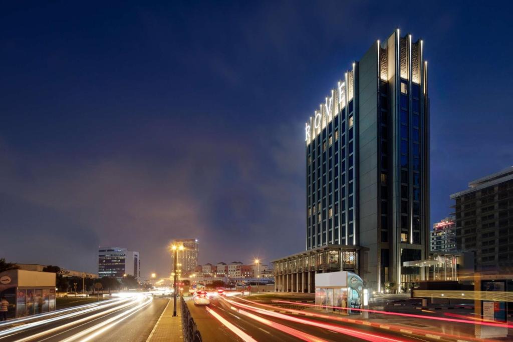 Bur Dubai Hotel | Rove Healthcare City - Bur Dubai