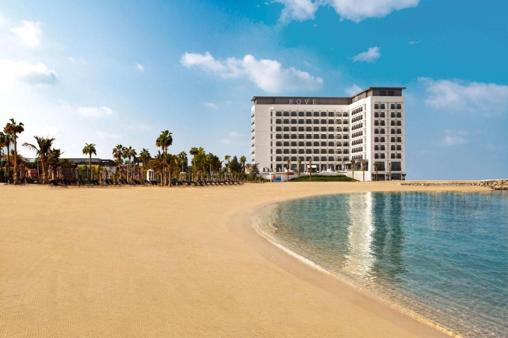 Jumeirah Hotel | Rove La Mer Beach, Jumeirah
