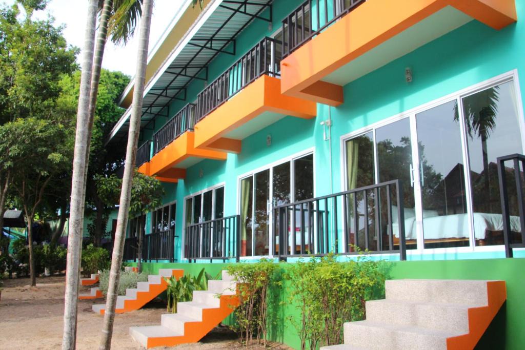Bophut Hostel | Samui Poshtel