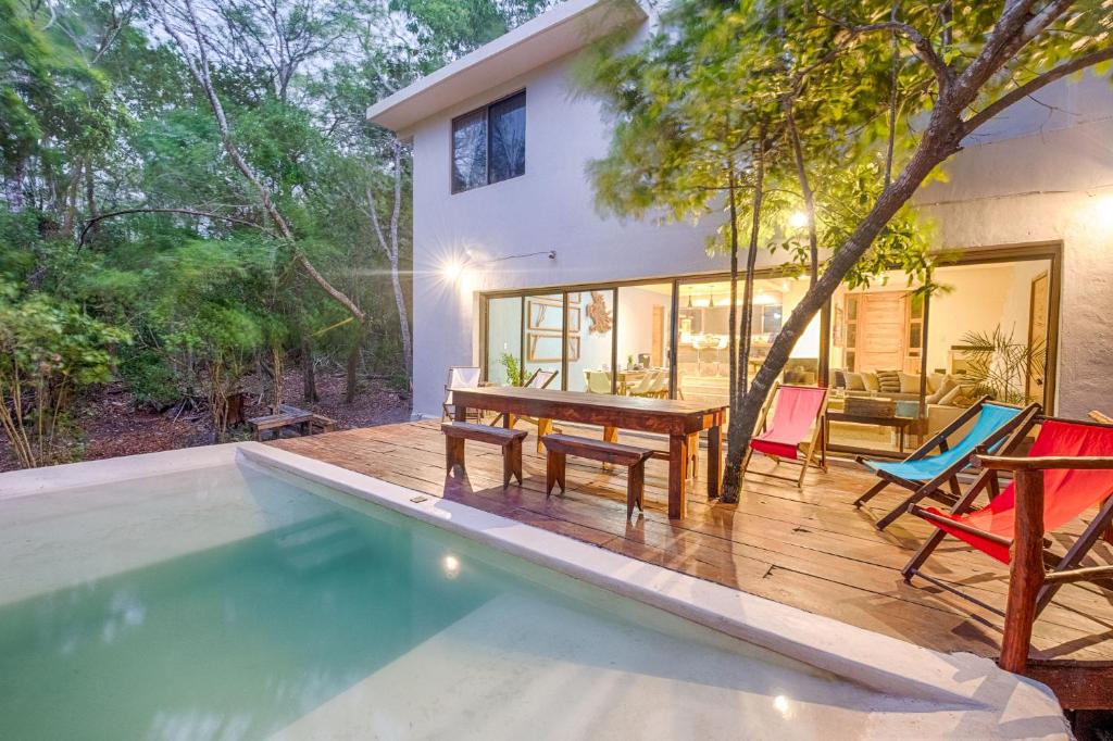 Bacalar House | SANTUARIO SOL LAGOON FRONT 24 PAX 6 br cuartos