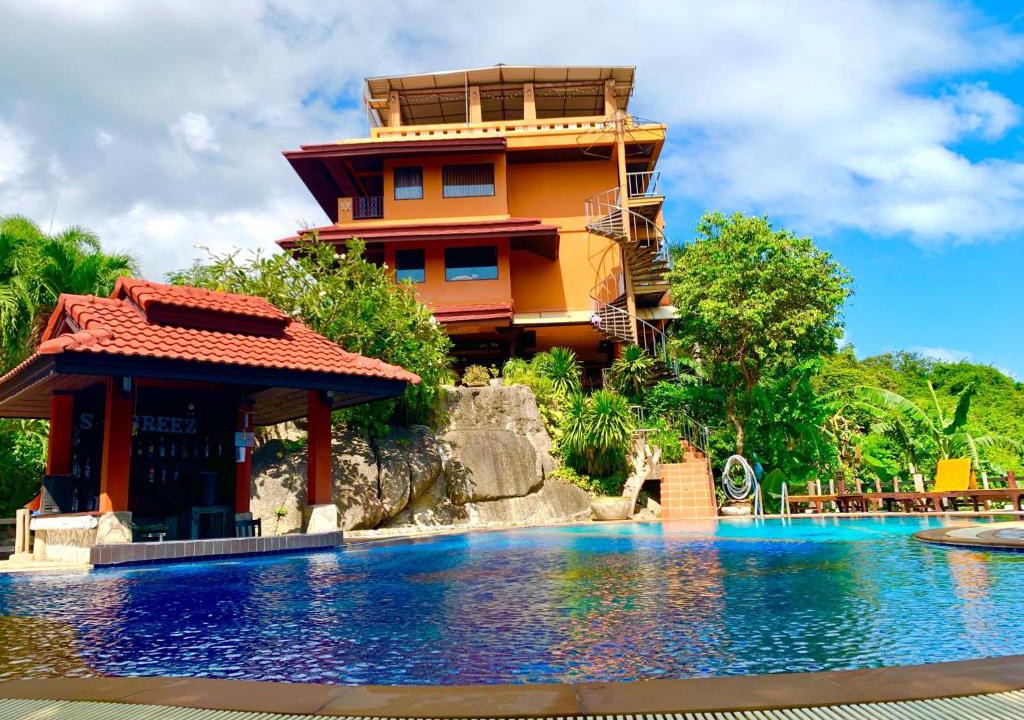 Haad Rin Resort | Sea Breeze Resort - SHA Plus