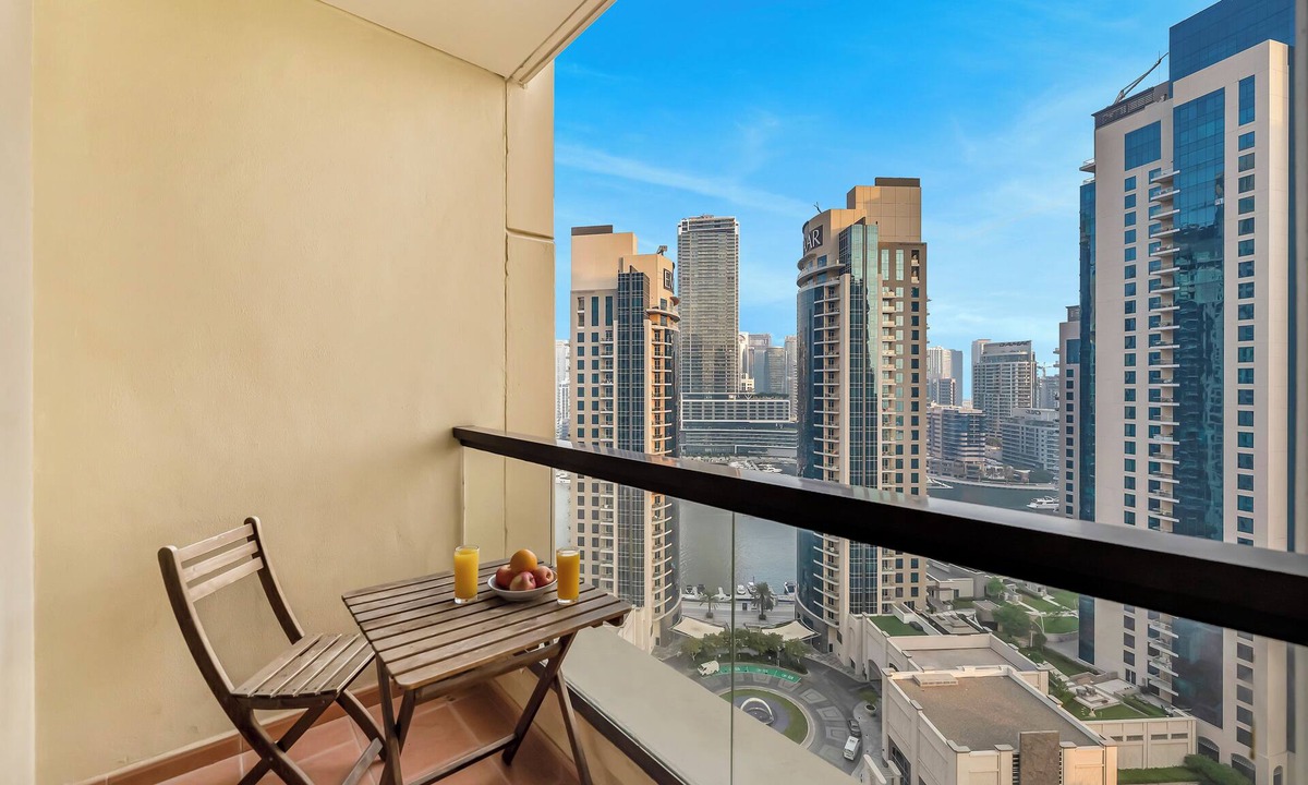 Jumeirah Beach Residence Hostel | Seaside Hostels