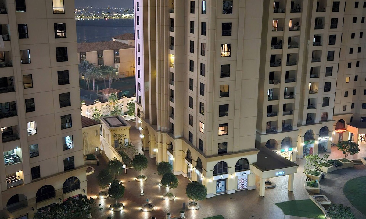 Jumeirah Beach Residence Hostel | SEASIDE HOSTELS