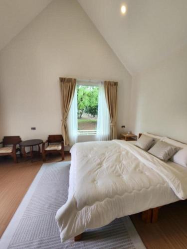 Cho Lae Bed & Breakfast | Season to table