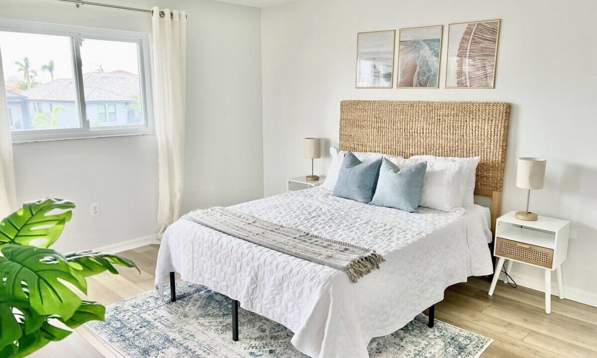Punta Gorda Condo | Second-Floor Canal-Front Coastal Retreat