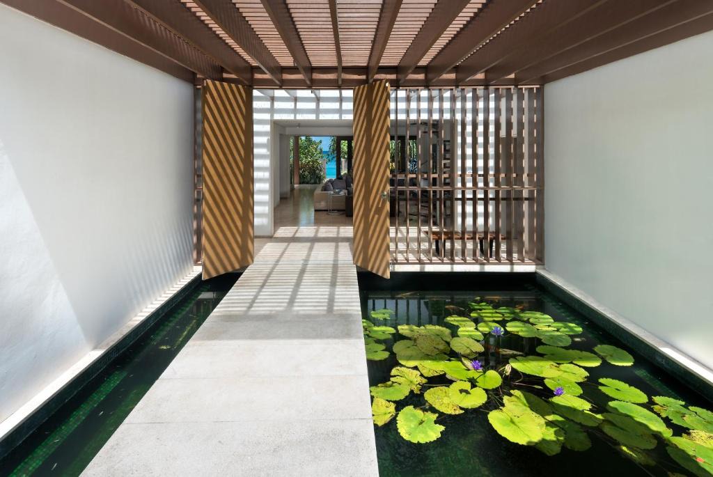 Gibbs Bay Villa | Shoestring